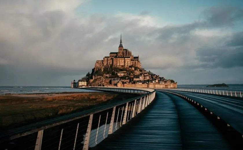 Air-conditioned apartment close to Mont Saint Michel - Image 1