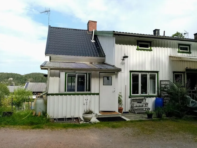Apartment in natural surroundings - Image 1