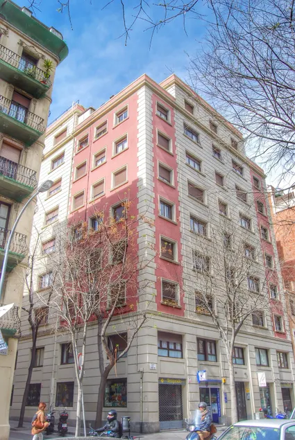 Eixample Building Apartments by Mercedes Heritage - Image 1