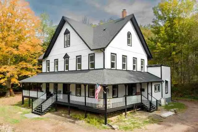 Historic Farm House 4 Minutes from Belleayre - Image 1