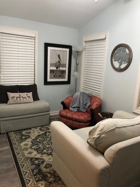 Maiden Lane Charm - Image 1