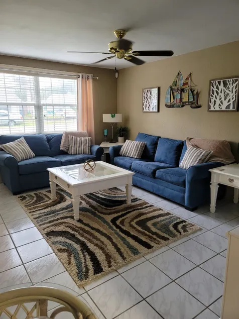 Cozy Ormond Bungalow - Image 1