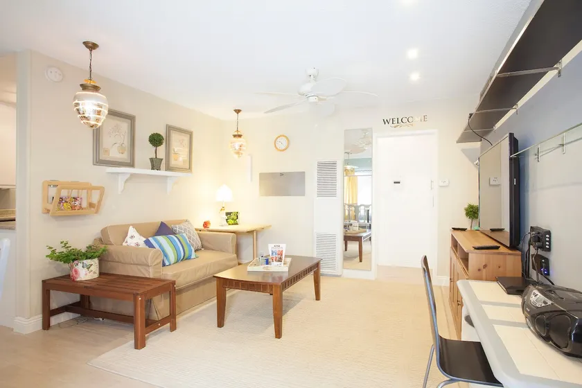 Brand new, cozy and stylish ground floor unit - equipped with washer and dryer - Image 1
