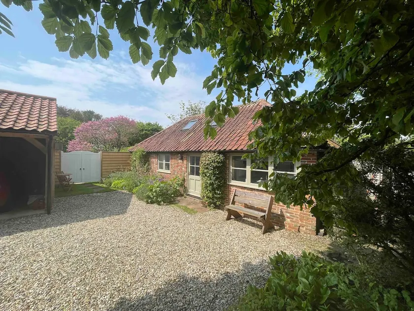 Kiln Cottage Idyllic relaxation and culinary dream - Image 1