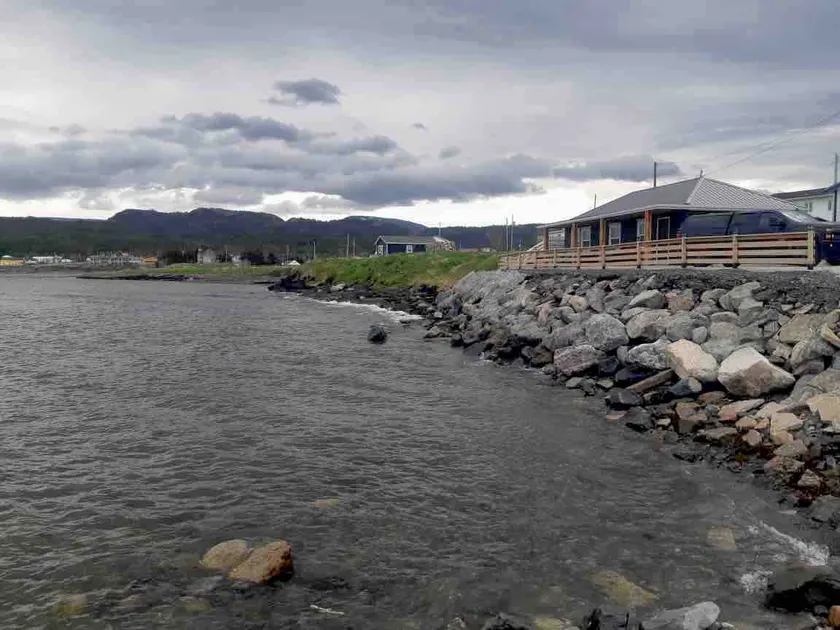 Water's Edge Cabin - Augustus Jane Inn - Image 1