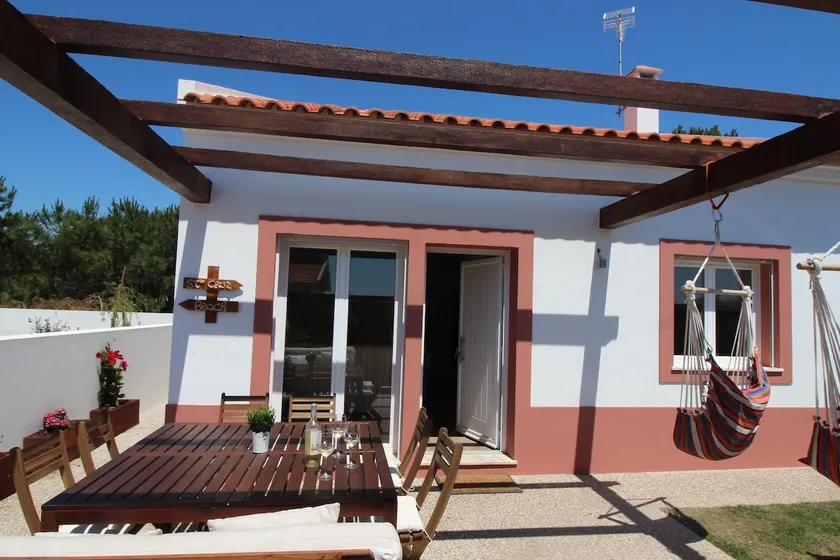 Number 10 Beach House - Image 1