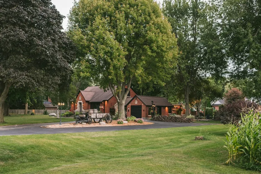 Wine Country Retreat w/ Hot Tub & Fire Pit - Image 1