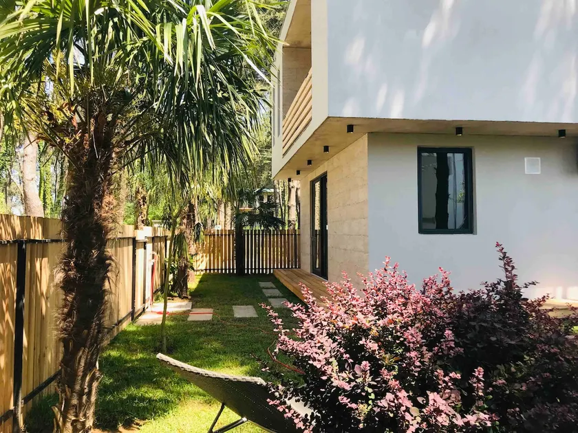 Kaprovani Cedar Grove Vacation House 50M to Sea - Image 1