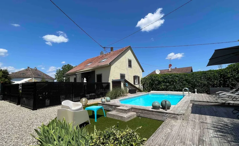 Le Gîte du Tailleur and its Finnish bath - Image 1