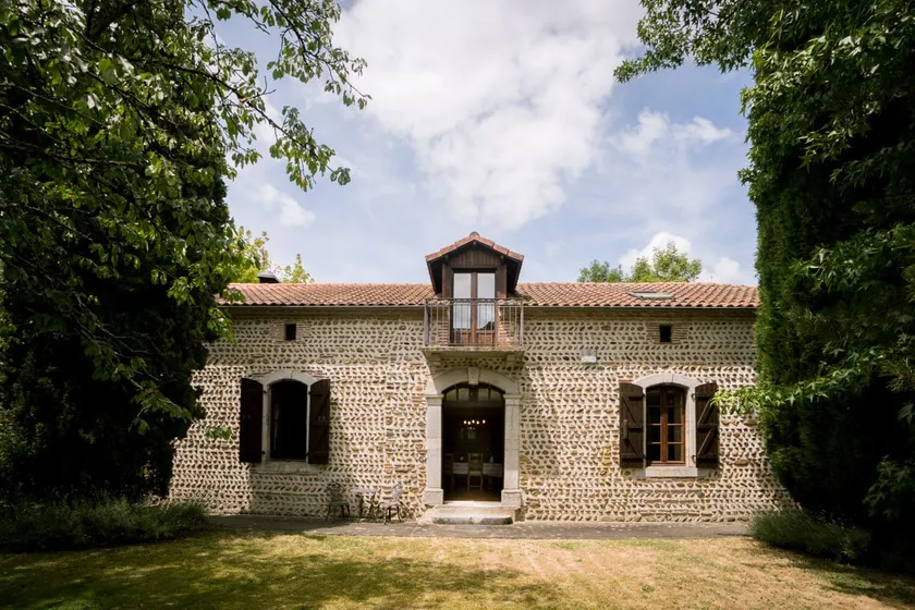 Superb 19th C. Farmhouse in extensive grounds, near Pyrenées, Pau and Lourdes - Image 1