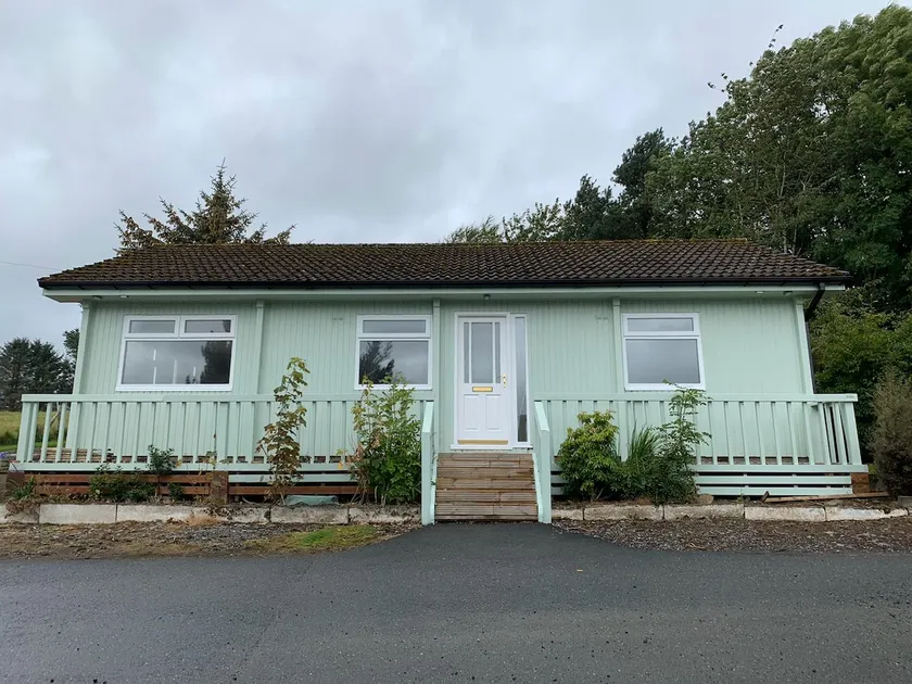 Abbeylea Cottage at Morgan McVeighs - Image 1