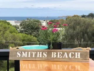 Smith’s Beach Getaway with great views - Image 1