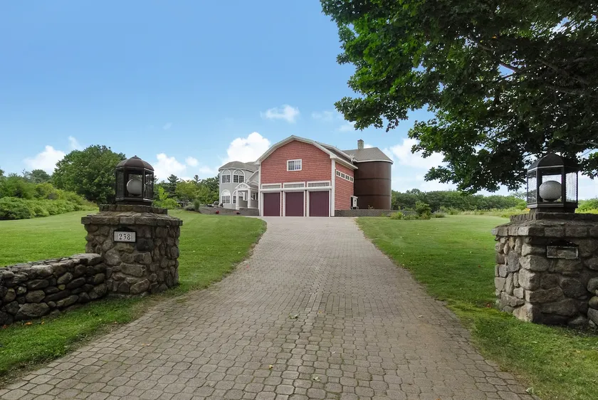 Beach Home w/ Exclusive privacy in Southern Maine - Image 1