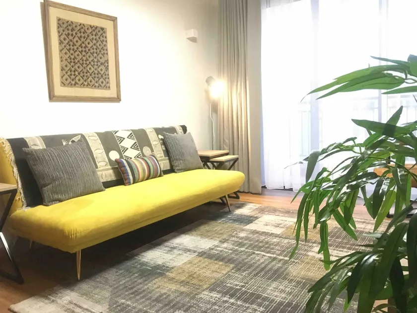 Secure Escape: Spacious 1-BR near GardenCityMall - Image 1