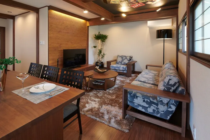Group stay in a beautiful private space created by Hida furniture in a traditional townhouse just a short walk from the famous Higashiyama Yuko - Image 1