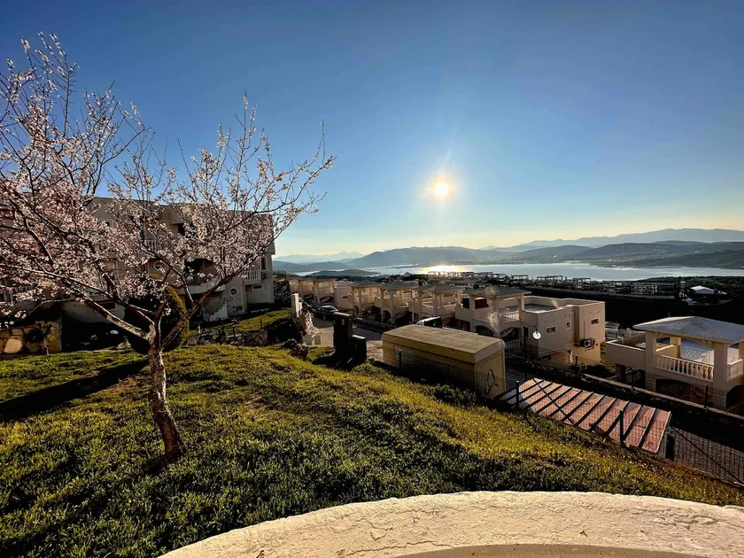 House with Bodrum Lake and Sea View. - Image 1