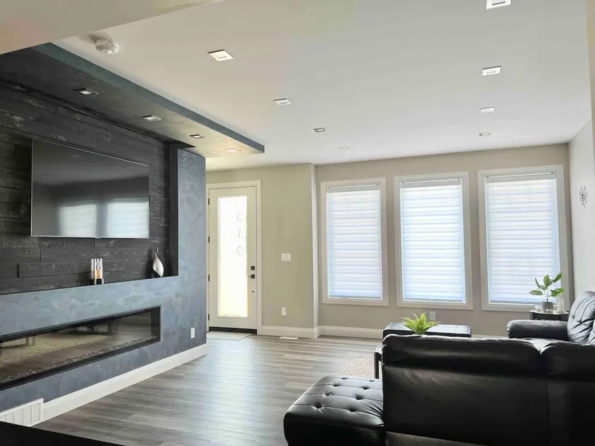 Luxurious and Modern Home | Sleeps 8 - Image 1
