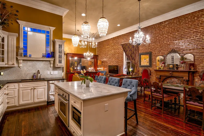 3BRM Historic Loft - Center of Downtown Opelika - Image 1