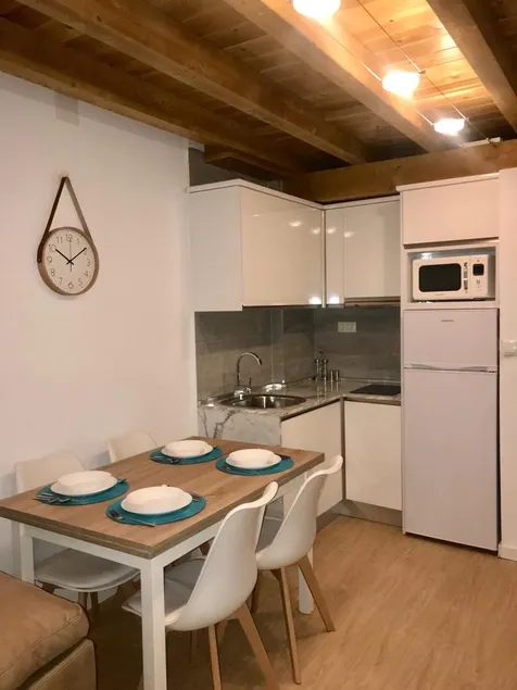 Ginebra Deluxe Domus parking-wifi - Image 1