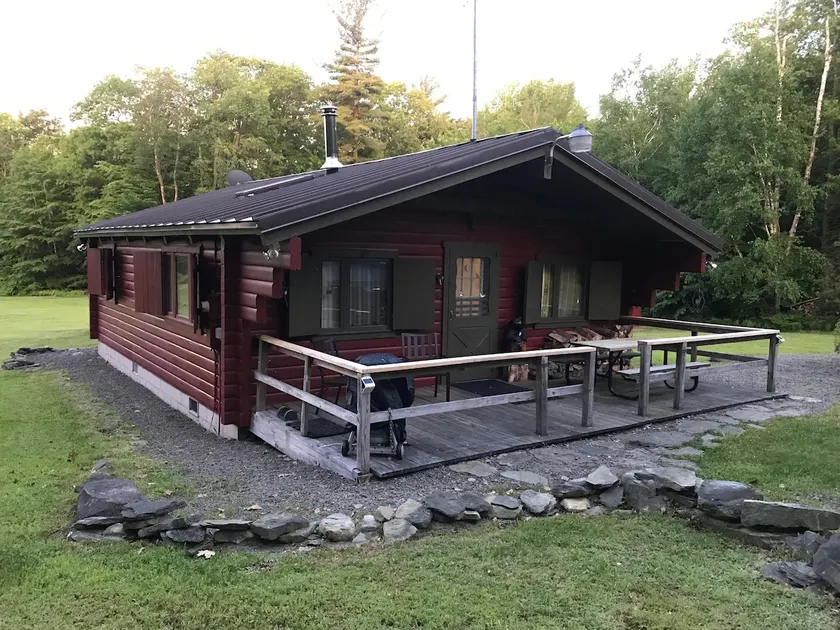 Private little red Cabin outsideNorthwestCatskills - Image 1