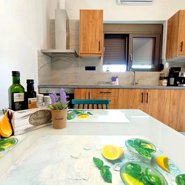 Dream House Souda - Image 1