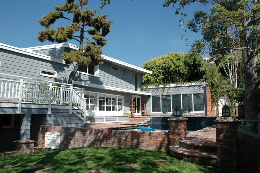 LJ Village Home with private pool & spa - Image 1