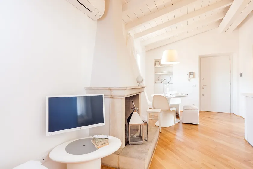 Di punto in bianco home - Image 1