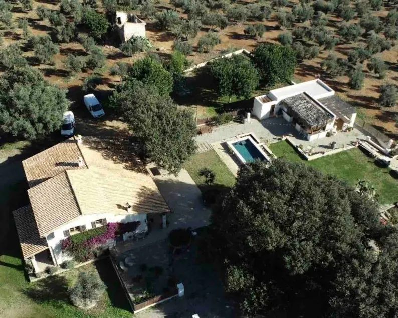 Beautiful country house, ETV/8788 - Image 1