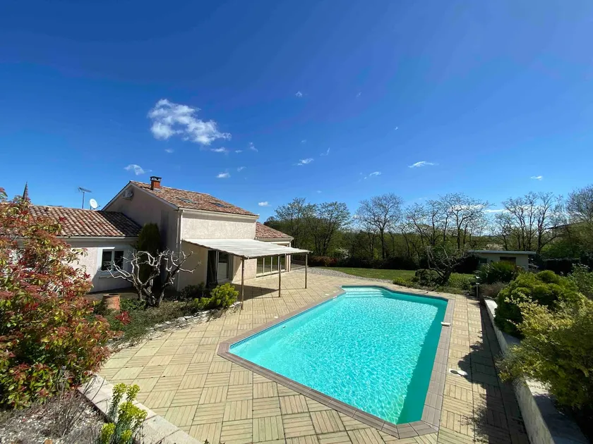Contemporary villa, sleeps 10, very comfortable - Image 1