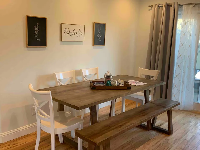 Light & Bright Executive Home - Image 1