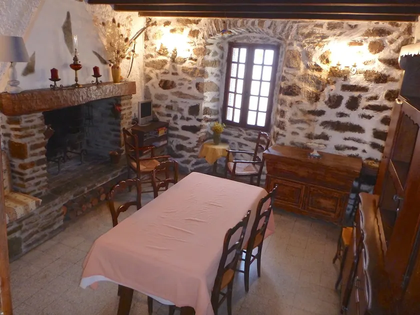 Village house in Tralonca, Corsican mountain - Image 1