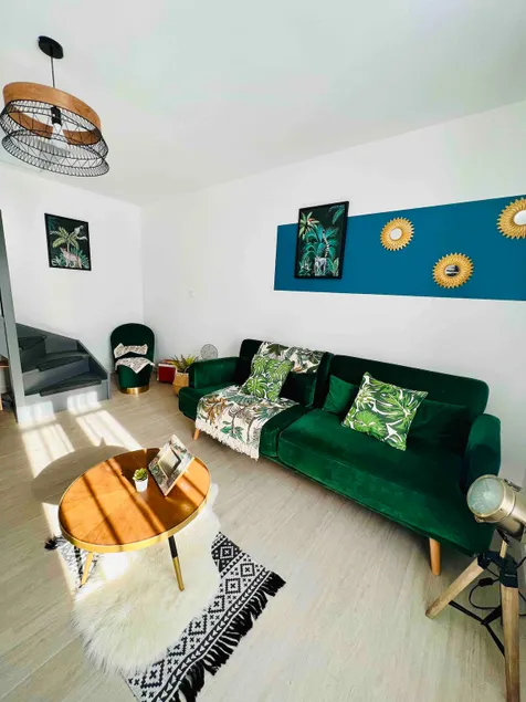 Beautiful cozy and comfortable apartment - Image 1
