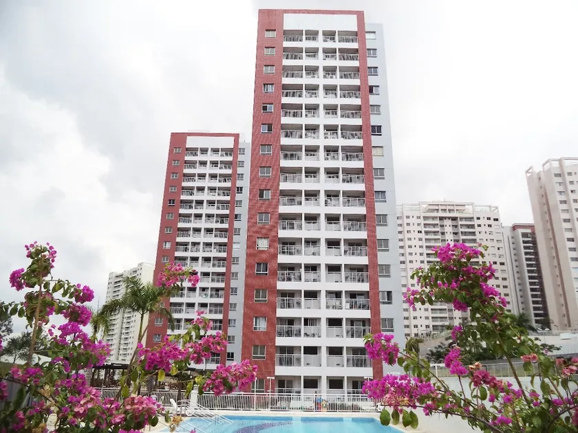 Well-located apartment in a gated community. - Image 1