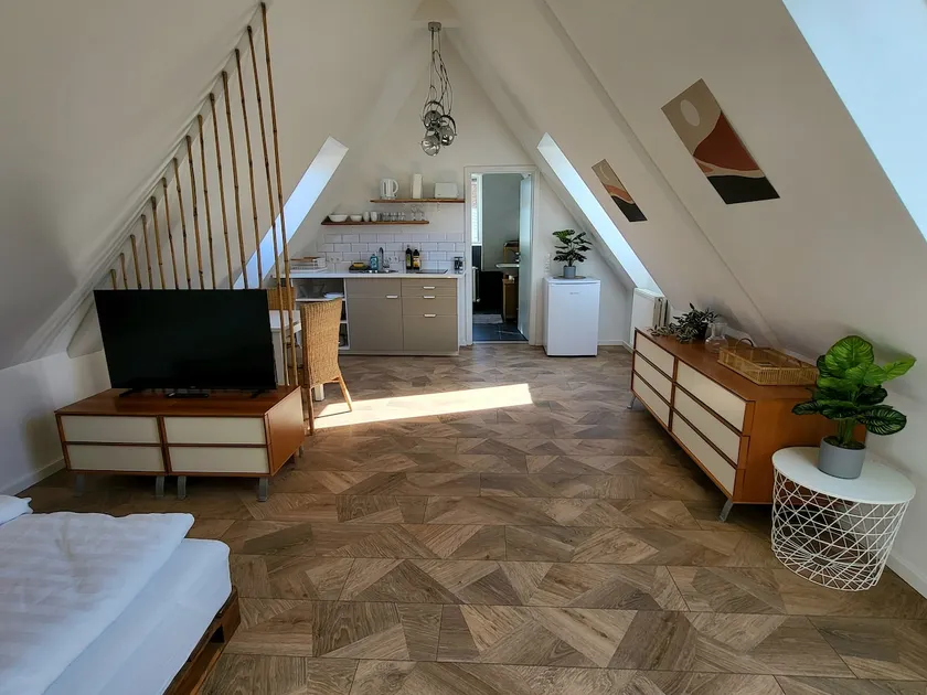 Attic apartment 2 - Apartments am Schloss - Image 1