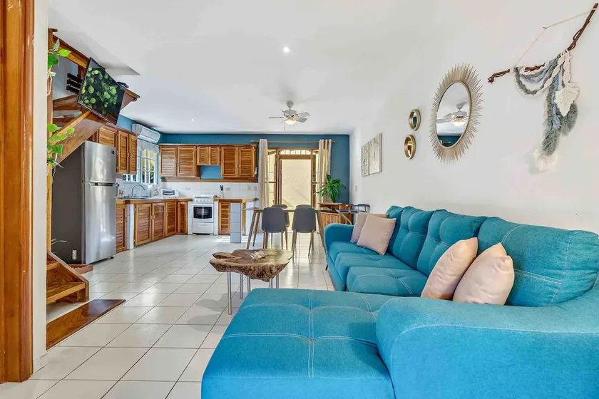 Townhome in the Heart of Town with Fast internet - Image 1