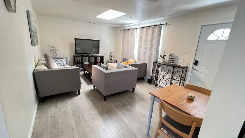 Molly’s house - Image 1