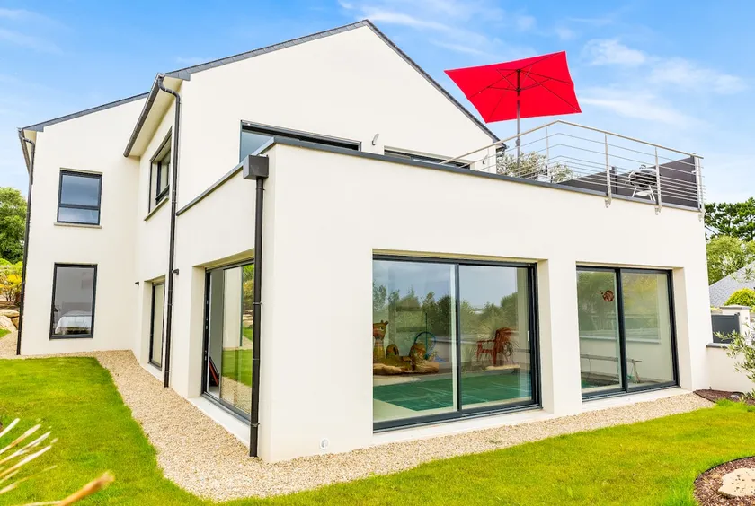 Villa Surcouf 5 stars - sea view - private pool and beach 200m away - Image 1