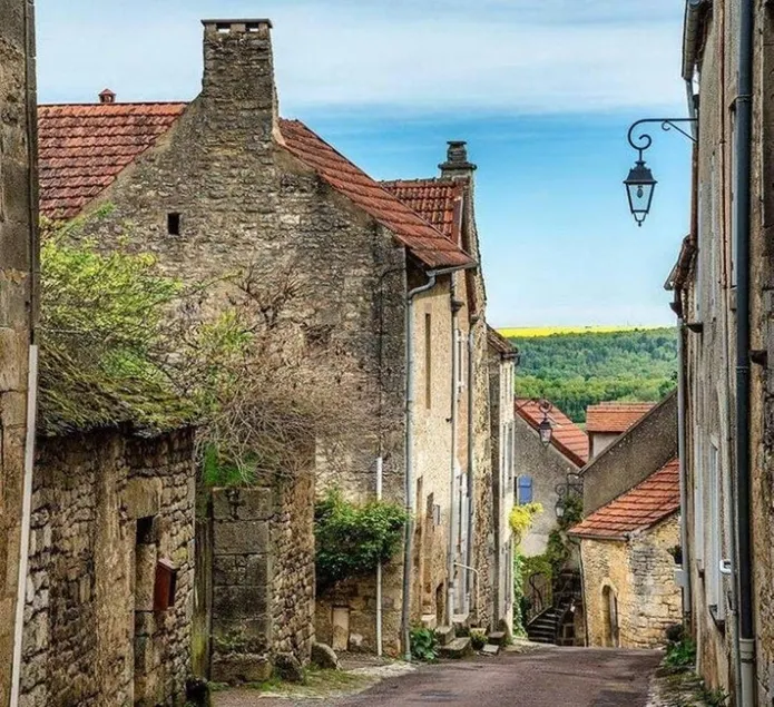La Maison de Pierre - Image 1