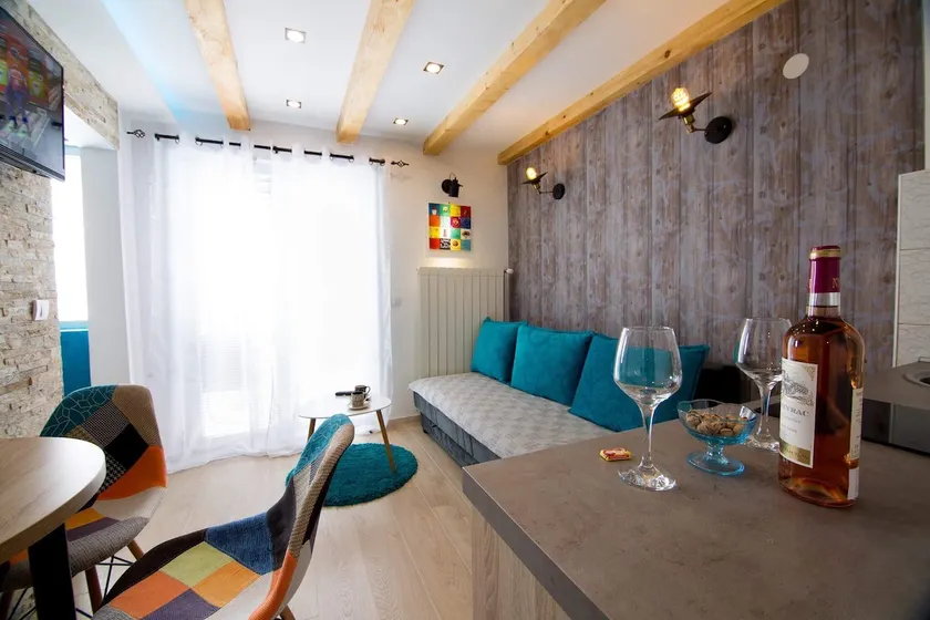 Mountain style duplex apartment - Image 1