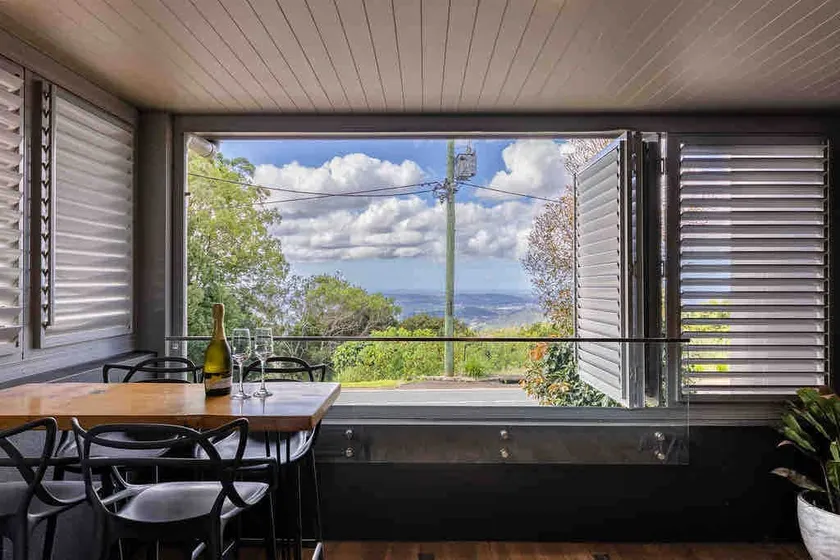 Panorama Suite | Ocean & Hinterland Views - Image 1