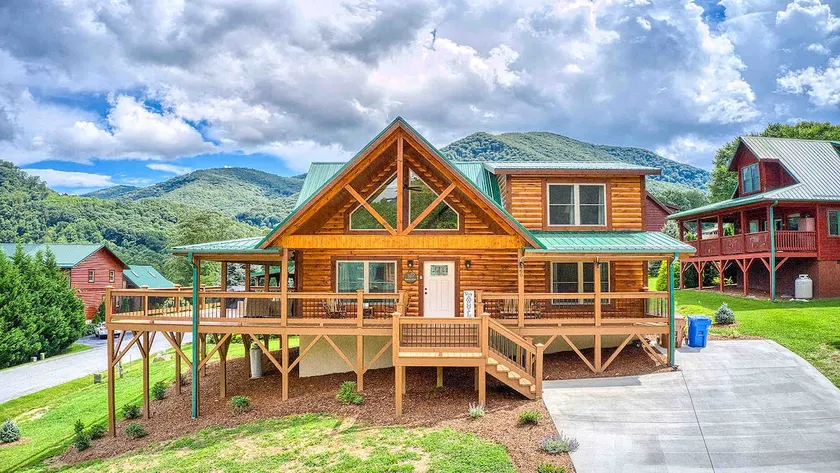 360° views - Legacy Valley Lodge, 3/2 Cabin - Image 1