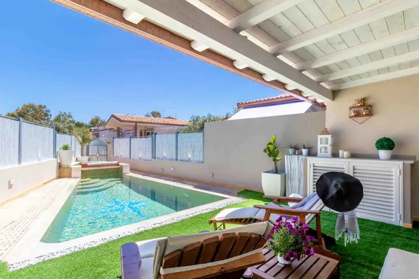 SUNSET BAY POOL VILLA SARDINIA with private heated pool, jacuzzi, counter-current swimming - Image 1
