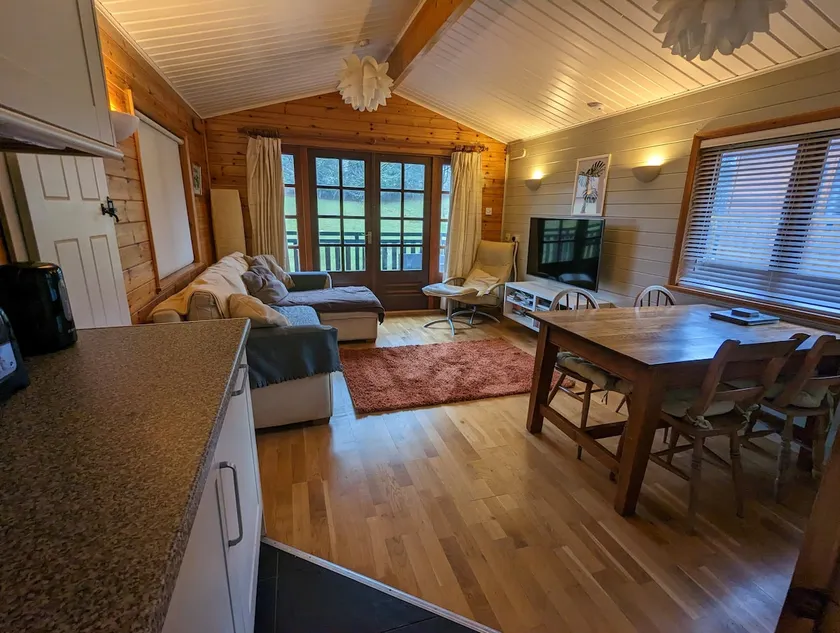 Axholme Lodge - Image 1