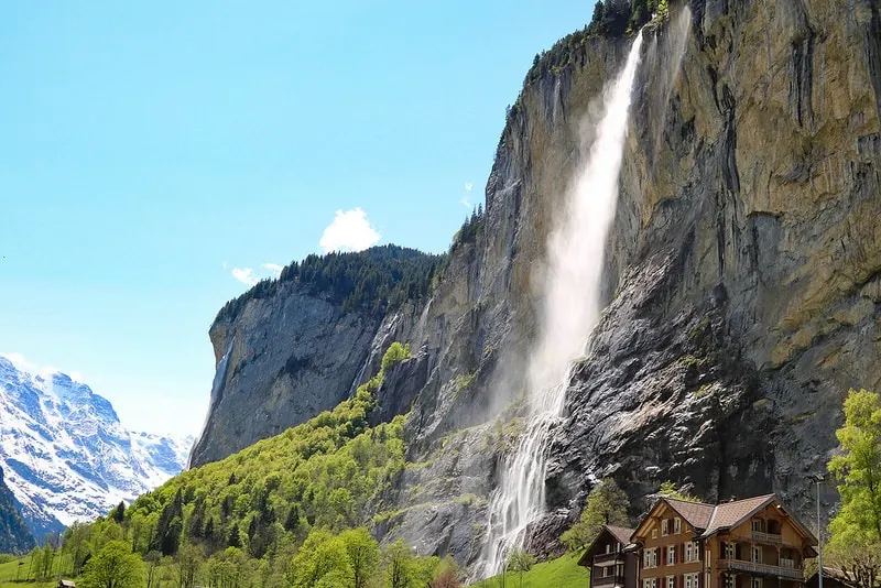 Breathtaking Waterfall Apartment nr. 1 - Image 1