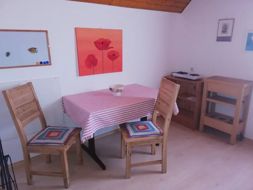 Room with private kitchen in Ansfelden near Linz - Image 1