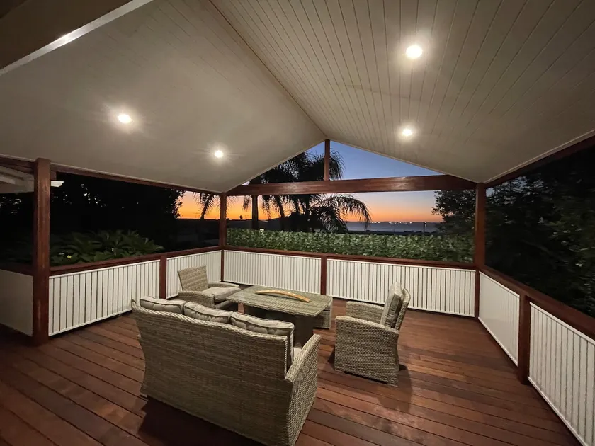 2 Bedroom coastal unit. - Image 1