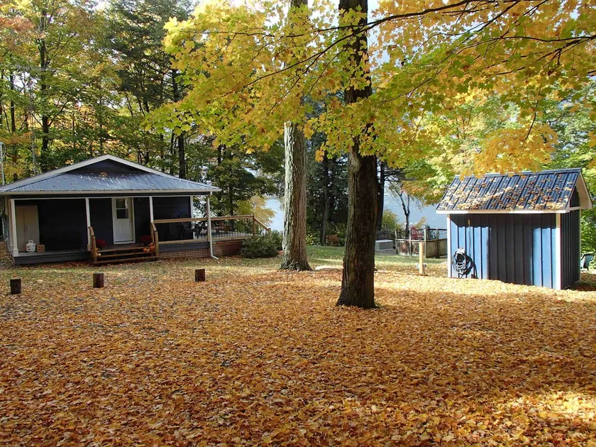 Charming Waterfront Home - Image 1