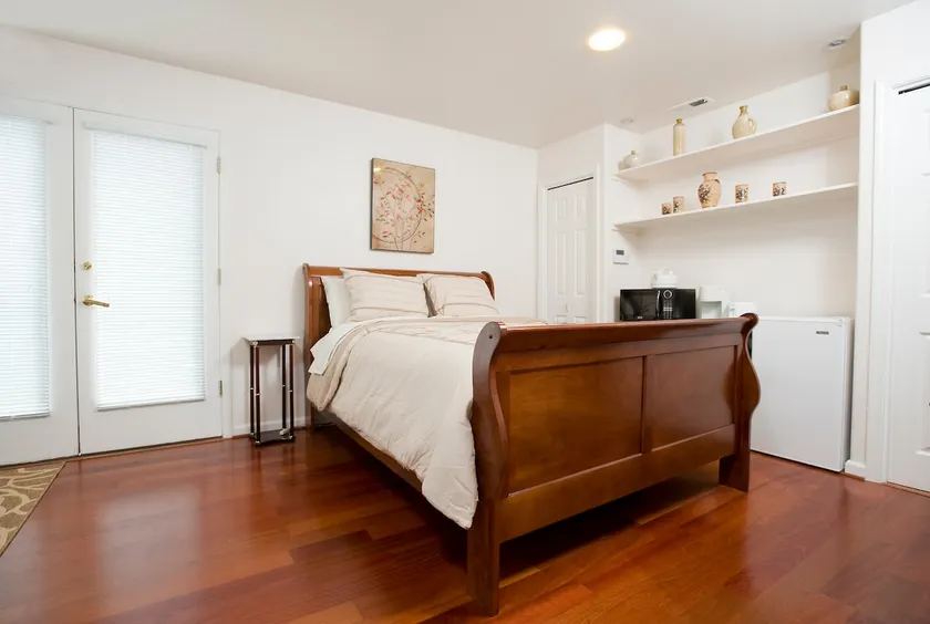 Private Guest Studio- Phinney Ridge - Image 1
