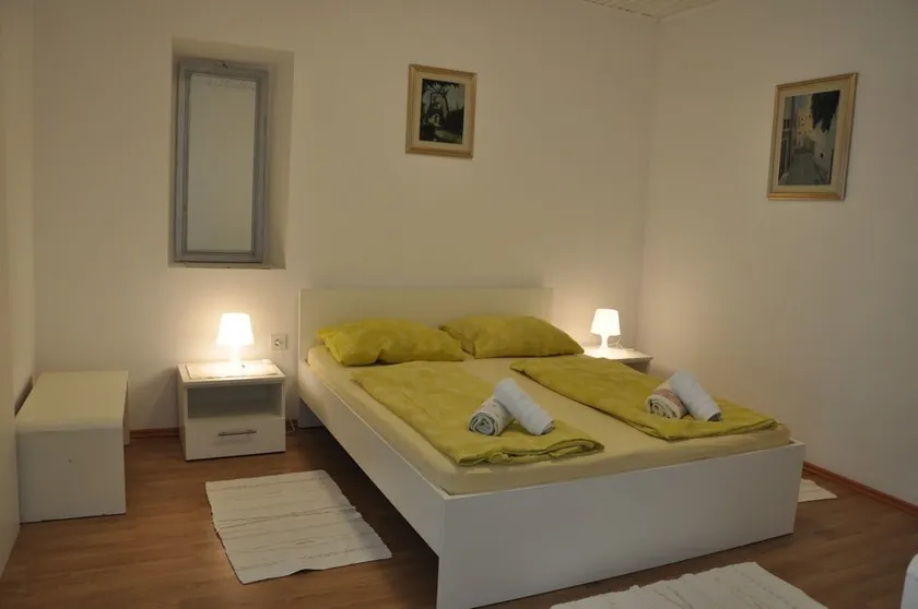 Comfortable apartman with terrase - Image 1