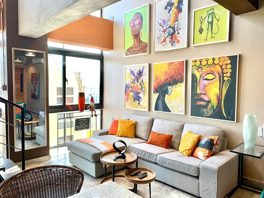 ARTISTIC LOFT:City Center*Attractions* Metro*CIPLA - Image 1